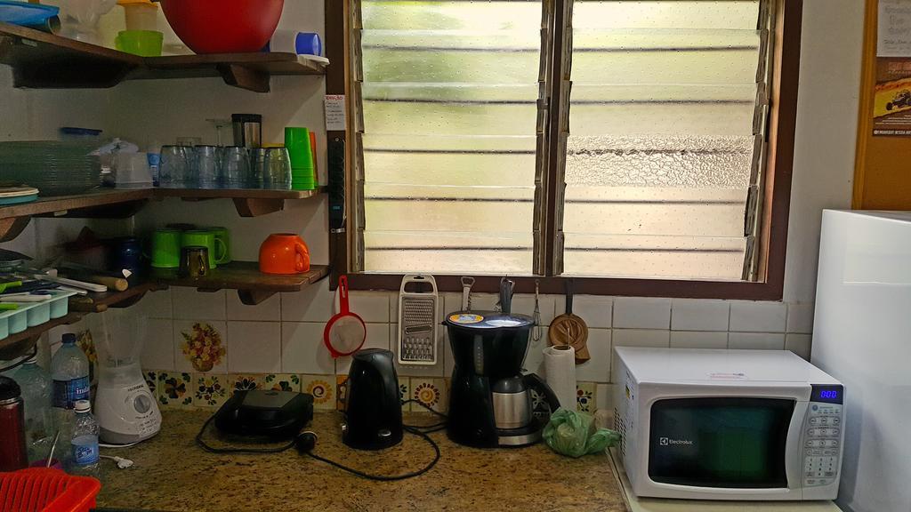 Media Veronica Hostel Suites Pipa Arez المظهر الخارجي الصورة