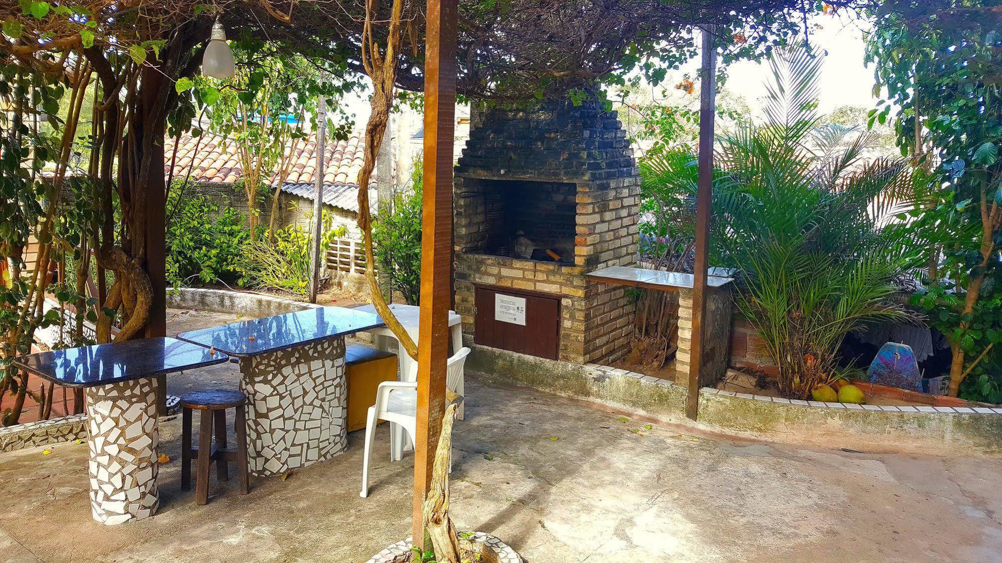 Media Veronica Hostel Suites Pipa Arez المظهر الخارجي الصورة